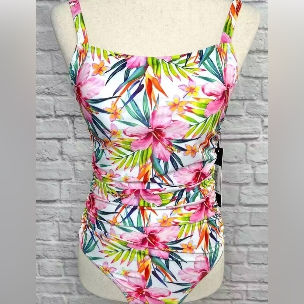 Women’s 1 pc swimsuit